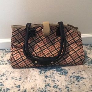 Burberry style dog pet carrier